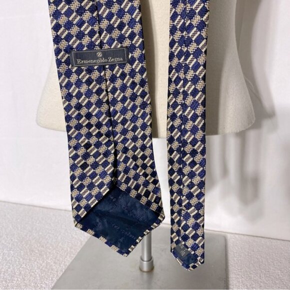 Vintage Ermenegildo Zegna Blue Tan Square Print 100% Silk Tie - Picture 4 of 9
